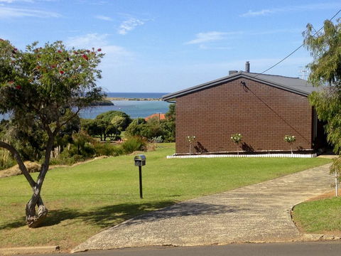 Paradise View - Hervey Bay Accommodation 3