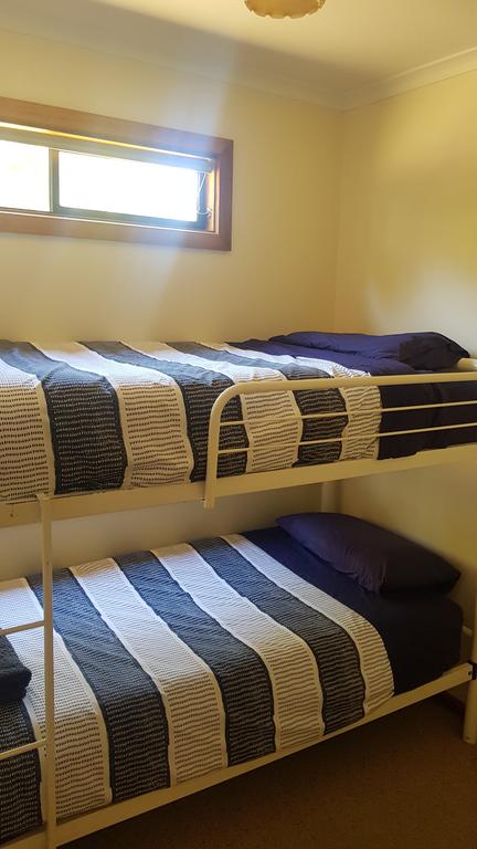 Parndana Hotel Cabins - Hervey Bay Accommodation 2