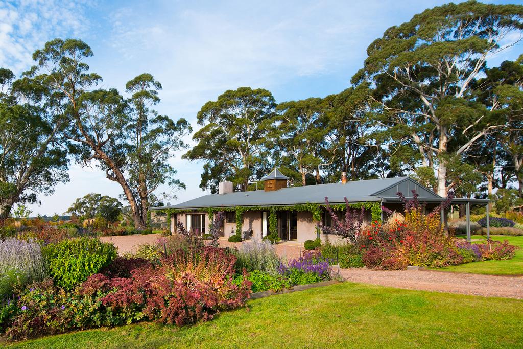 Denver VIC Hervey Bay Accommodation