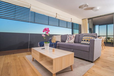 PEAK EAST 2bed2bath APT @Ryde SO RELAXING - Hervey Bay Accommodation 2