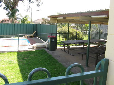 Peak Hill Golden Peak Budget Motel - Hervey Bay Accommodation 3