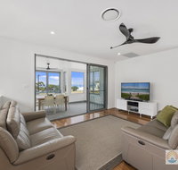 Pearls on Sapphire Beach - Hervey Bay Accommodation