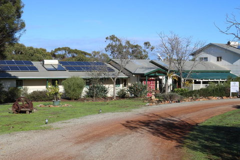 Pecan Hill BNB - Hervey Bay Accommodation 0