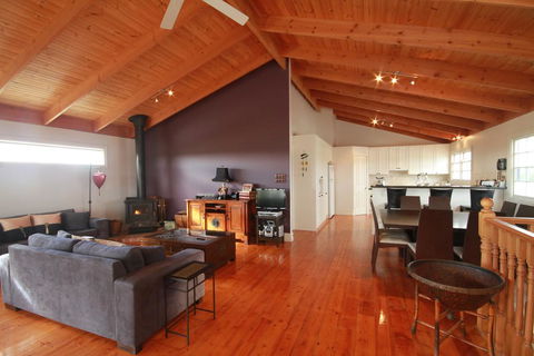 Pelican Sands Bed & Breakfast - Hervey Bay Accommodation 0