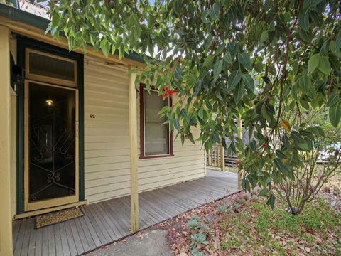 Pemberton - Hervey Bay Accommodation 2