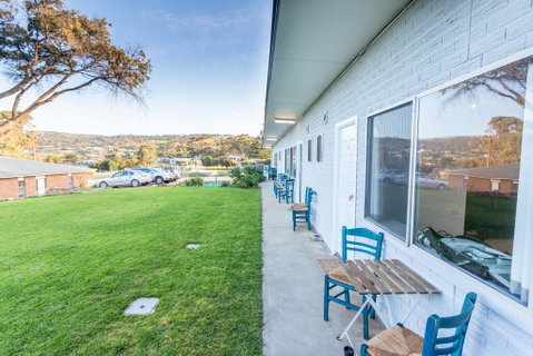 Penneshaw Beach Stay - Hervey Bay Accommodation 1
