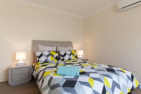 Perth Whistler Lodge - Hervey Bay Accommodation 2