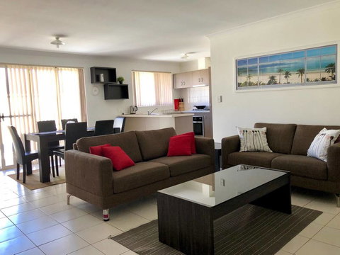 Perth Whistler Lodge - Hervey Bay Accommodation 0