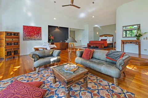 Pethers Rainforest Retreat - Hervey Bay Accommodation 1