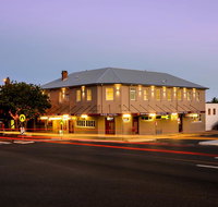 Pier Hotel - Hervey Bay Accommodation