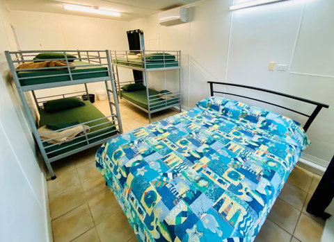 Pippies Beachhouse - Hervey Bay Accommodation 1