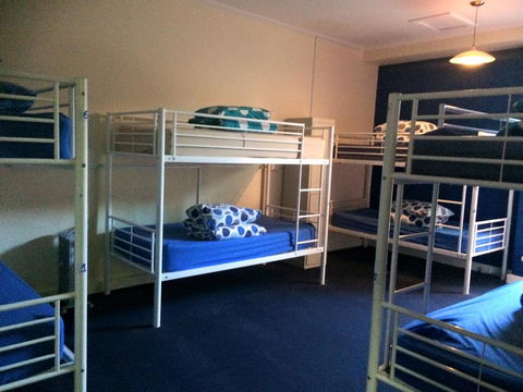 Port Adelaide Backpackers - Tourism Hervey Bay 2