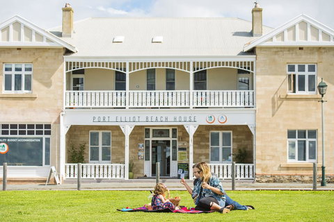 Port Elliot Beach House YHA - Hervey Bay Accommodation 1