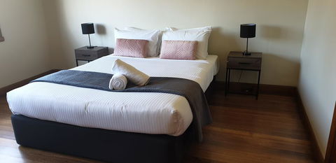 Port Life Beach House - Hervey Bay Accommodation 1