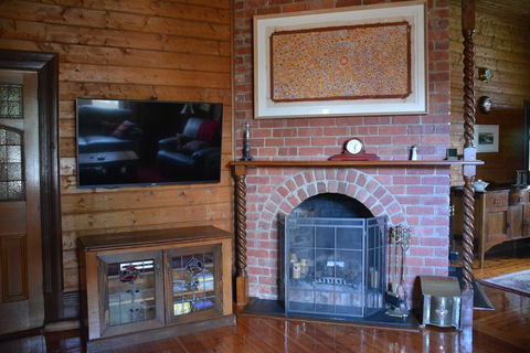 Portarlington Vicarage - Hervey Bay Accommodation 1