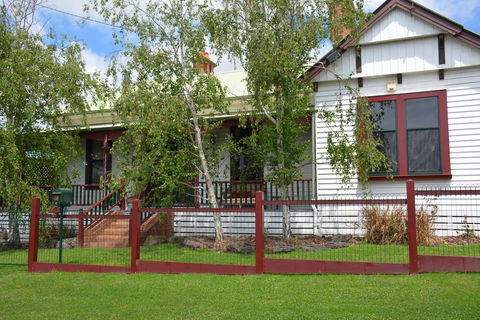 Portarlington Vicarage - Hervey Bay Accommodation 0