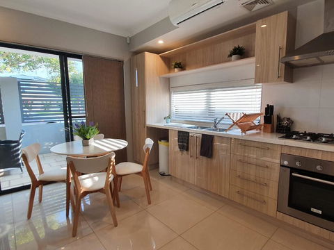 Prime Time Stays - Maylands Boutique Apartment - Tourism Hervey Bay 2