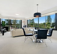 Private Apartment - Central Broadbeach - Hervey Bay Accommodation