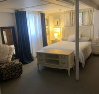 Private room downstairs area - Hervey Bay Accommodation
