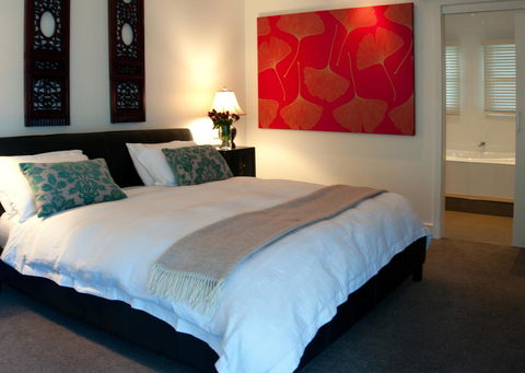 Provenance Accommodation - Hervey Bay Accommodation 1