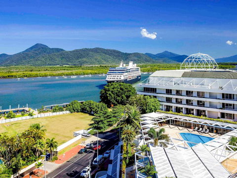 Pullman Reef Hotel Casino - Hervey Bay Accommodation 1