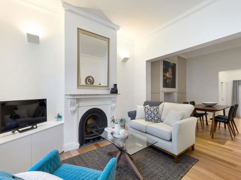 PYRMONT HARRIS 2-L'Abode Accommodation - Hervey Bay Accommodation 0