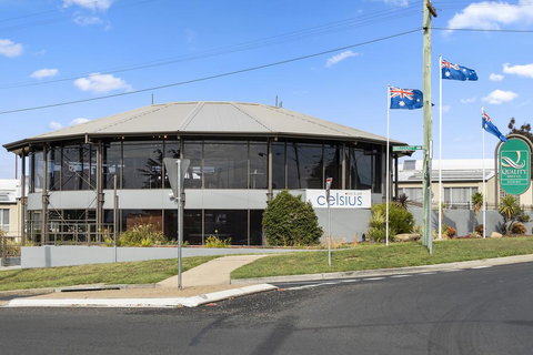 Quality Hotel Bathurst - Hervey Bay Accommodation 0