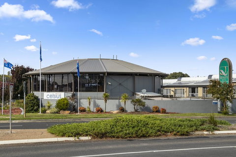 Quality Hotel Bathurst - Hervey Bay Accommodation 1