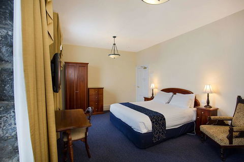 Quality Hotel Bentinck - Hervey Bay Accommodation 3