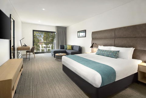 Quality Hotel Lakeside - Hervey Bay Accommodation 2