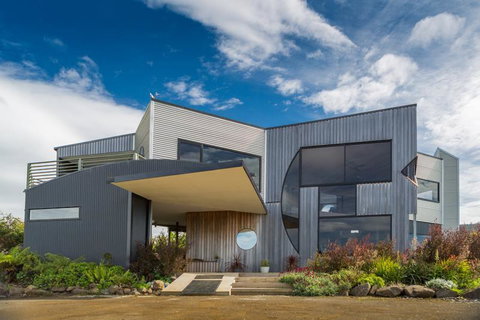 Quarry Hill Lookout - Hervey Bay Accommodation 0