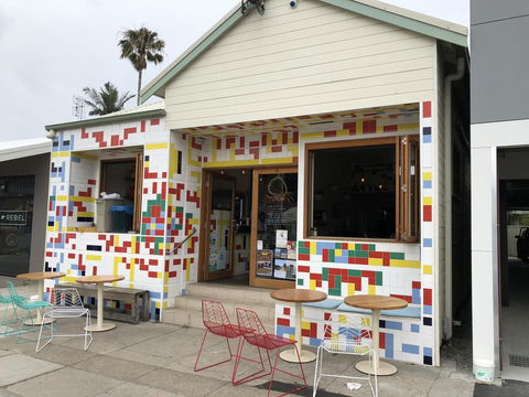 Quattro On Young - Hervey Bay Accommodation 1