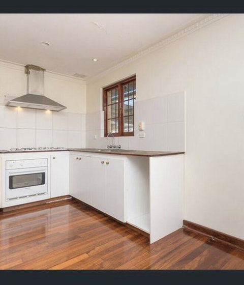 Queens Park Home - Tourism Hervey Bay 3