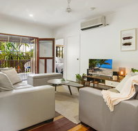 Queenslander at 4 Mile Beach Port Douglas - Hervey Bay Accommodation