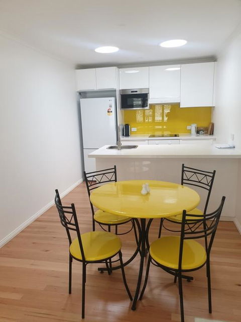 Race Course Apartments - Hervey Bay Accommodation 3