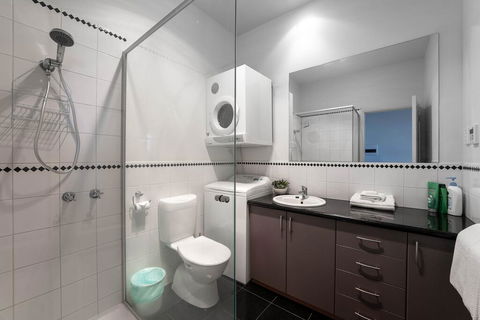 Raffless - Hervey Bay Accommodation 2