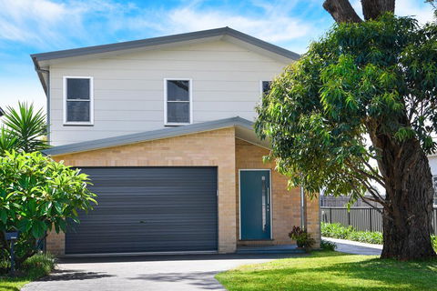 Rangoon Sunrise @ Minnamurra - Hervey Bay Accommodation 0