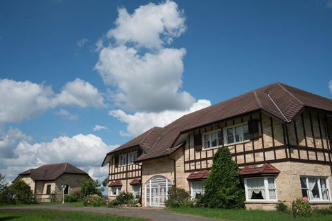 Razorback Holiday House With Incredible Views - Hervey Bay Accommodation 0