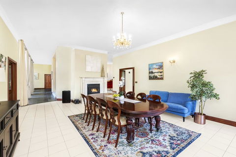 Razorback Holiday House With Incredible Views - Hervey Bay Accommodation 3