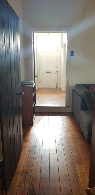 Red Brier Cottage Accommodation - Tourism Hervey Bay 3