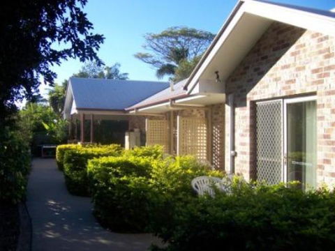 Redland Bay Motel - Hervey Bay Accommodation 0