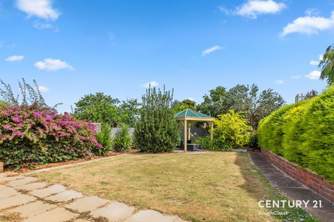 Reef & Vines Port Noarlunga - Hervey Bay Accommodation 1