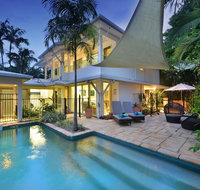 Reef Villa Port Douglas - Hervey Bay Accommodation