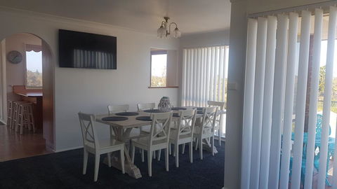 Relax And Chillax At Happi Dayz Retreat - Hervey Bay Accommodation 2