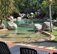 Relax at Reef Resort - Hervey Bay Accommodation