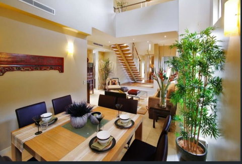 Resort Living With Private Pool Sleeps 8 - Hervey Bay Accommodation 1