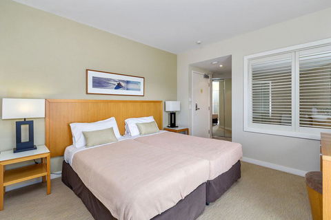 RESORT ON THE BEACH 6126-27 - Hervey Bay Accommodation 1