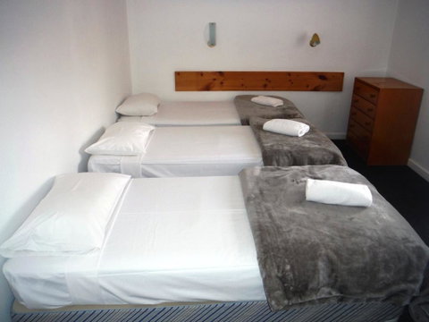 Restawile Motel - Tourism Hervey Bay 2