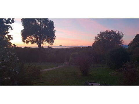 Ripplebrook Cottage - Hervey Bay Accommodation 1