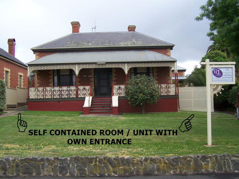 RJ's Bed & Breakfast - Tourism Hervey Bay 3